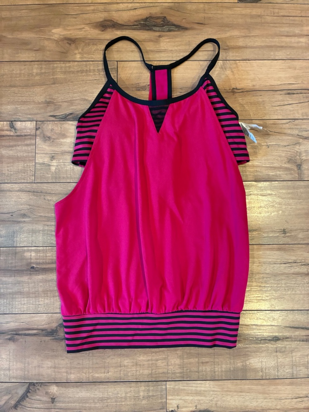 Nike Women’s Pink Striped Trim Tank Top Running Gym Workout Gear